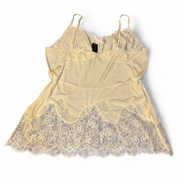 Vanity-fair Cream Cami - Picture 2 of 7